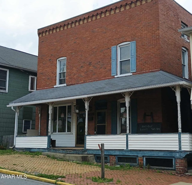 818 5th Ave, Patton, PA 16668 - view of front facade featuring a porch and brick siding