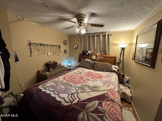 125 E Valley Point Ln, Claysburg, PA 16625