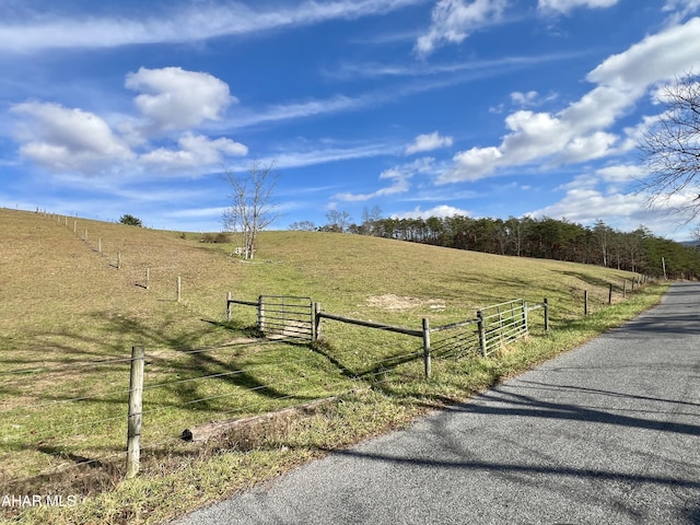 exterior space featuring a rural view