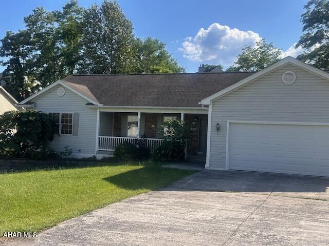 116 Estate Dr, Duncansville, PA 16635 - ranch-style house featuring covered porch, driveway, a garage, and a front lawn