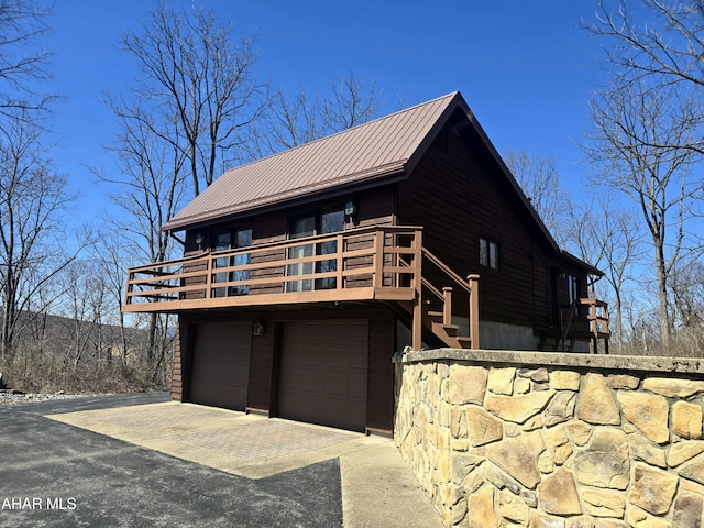 116 Scenic Knoll Dr, Hollidaysburg, PA 16648 - view of front of house with an attached garage and aphalt driveway
