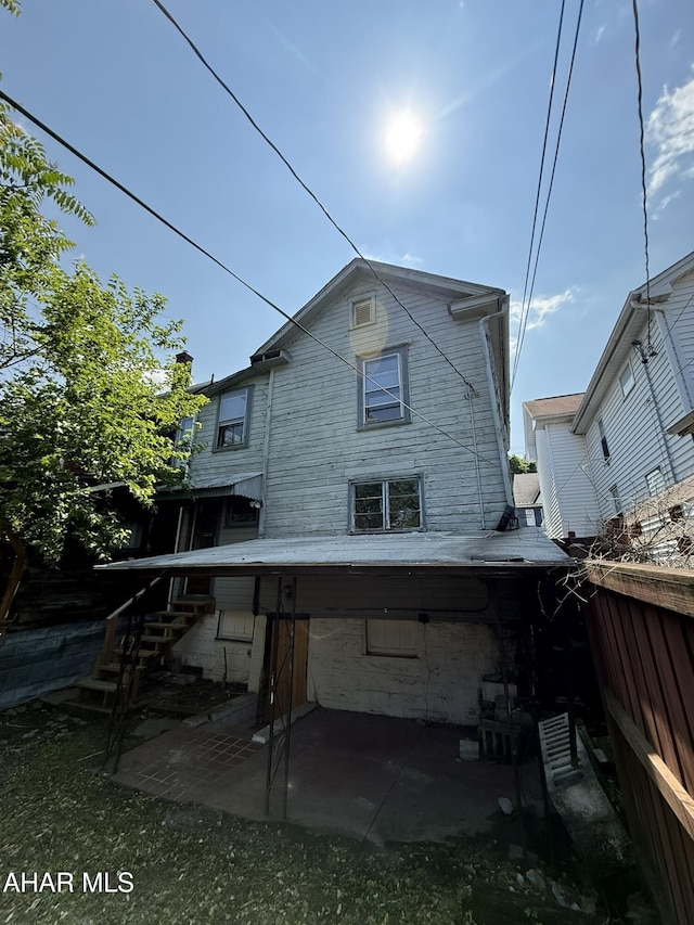 316 3rd Ave, Altoona, PA 16602 - back of property featuring a patio area