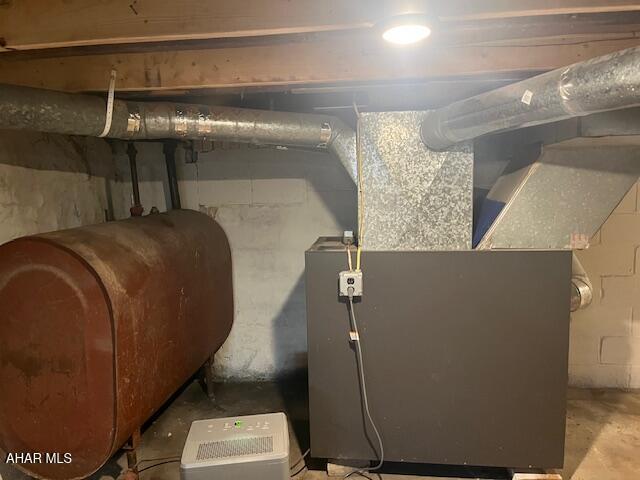 208 W 5th Ave, Everett, PA 15537 - utility room with heating fuel