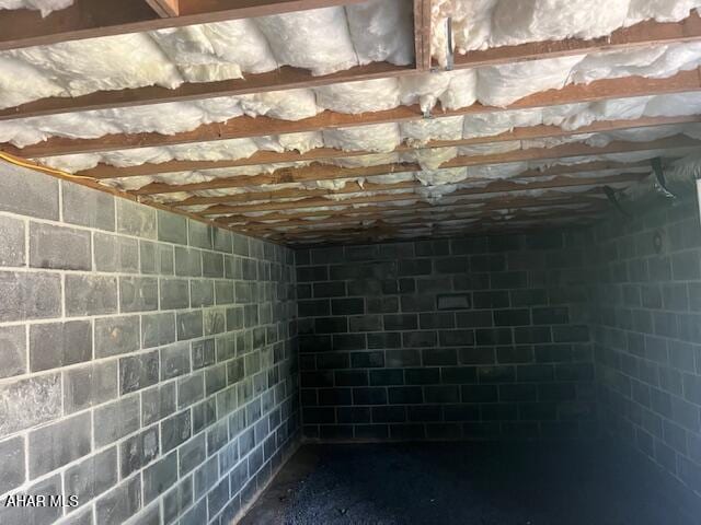 208 W 5th Ave, Everett, PA 15537 - view of below grade area