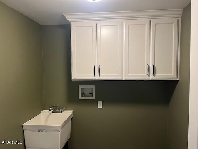 208 W 5th Ave, Everett, PA 15537 - washroom with hookup for a washing machine and cabinet space