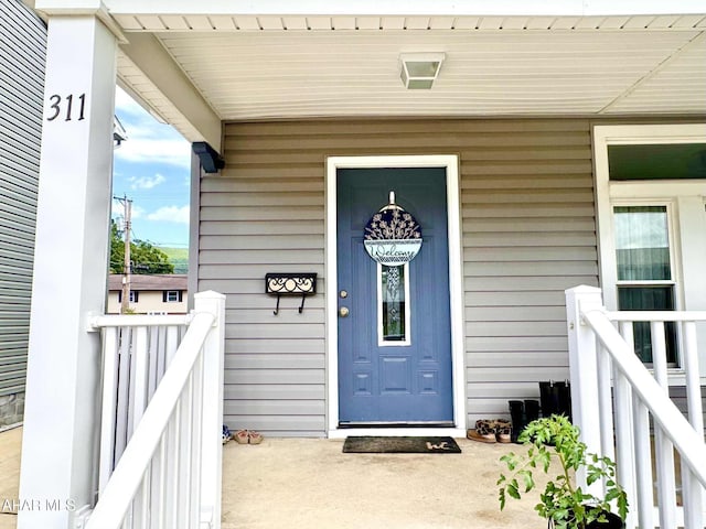 311 E Bell Ave, Altoona, PA 16602 - doorway to property