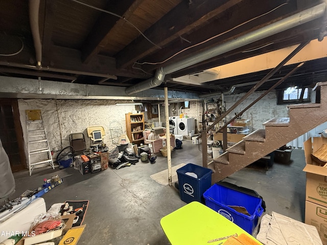 4815 6th Ave, Altoona, PA 16602 - unfinished below grade area featuring separate washer and dryer and stairs