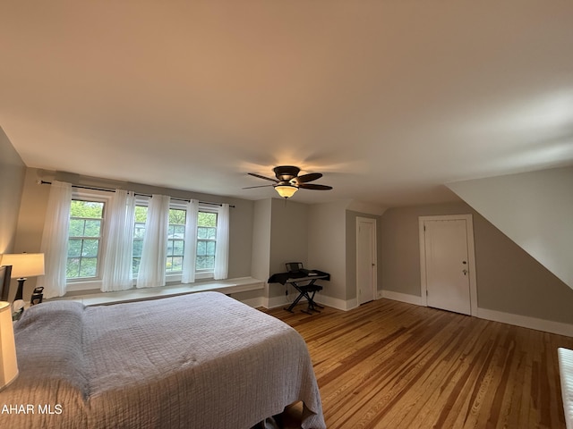 5 Log Cabin Ct, Altoona, PA 16602 - bedroom with light wood-style floors, baseboards, and a ceiling fan