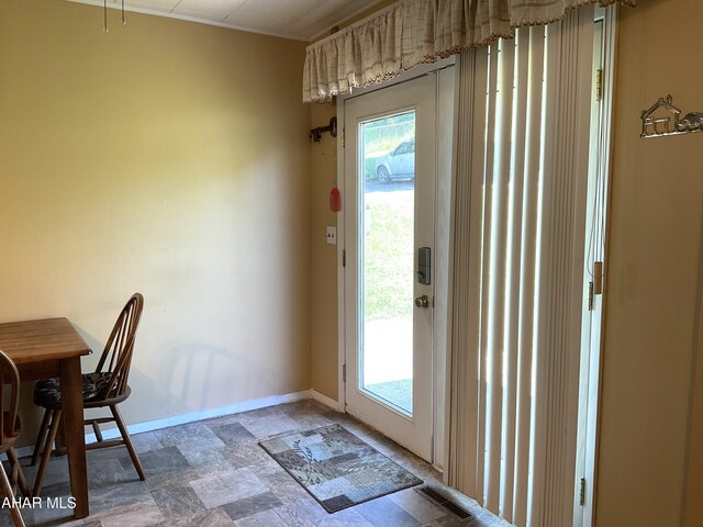 1347 N 7th Ave, Altoona, PA 16601 - photo 12