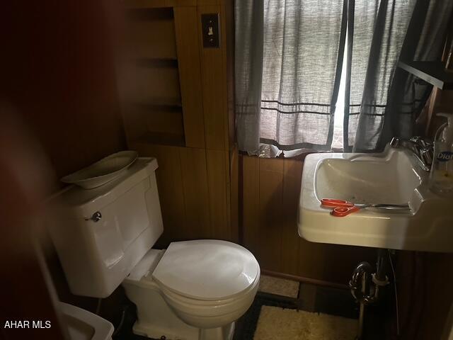 600 N 6th Ave, Altoona, PA 16601 - bathroom featuring a sink and toilet