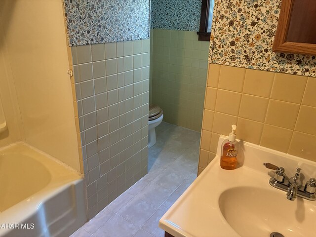 409 5th St, Tyrone, PA 16686 - photo 17