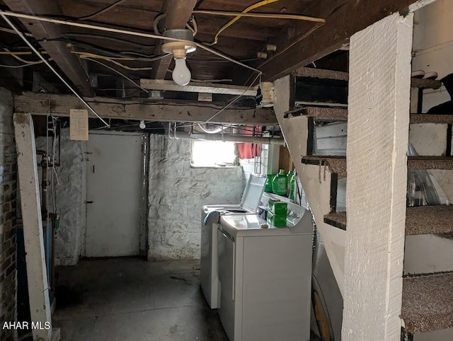 basement featuring washer and dryer