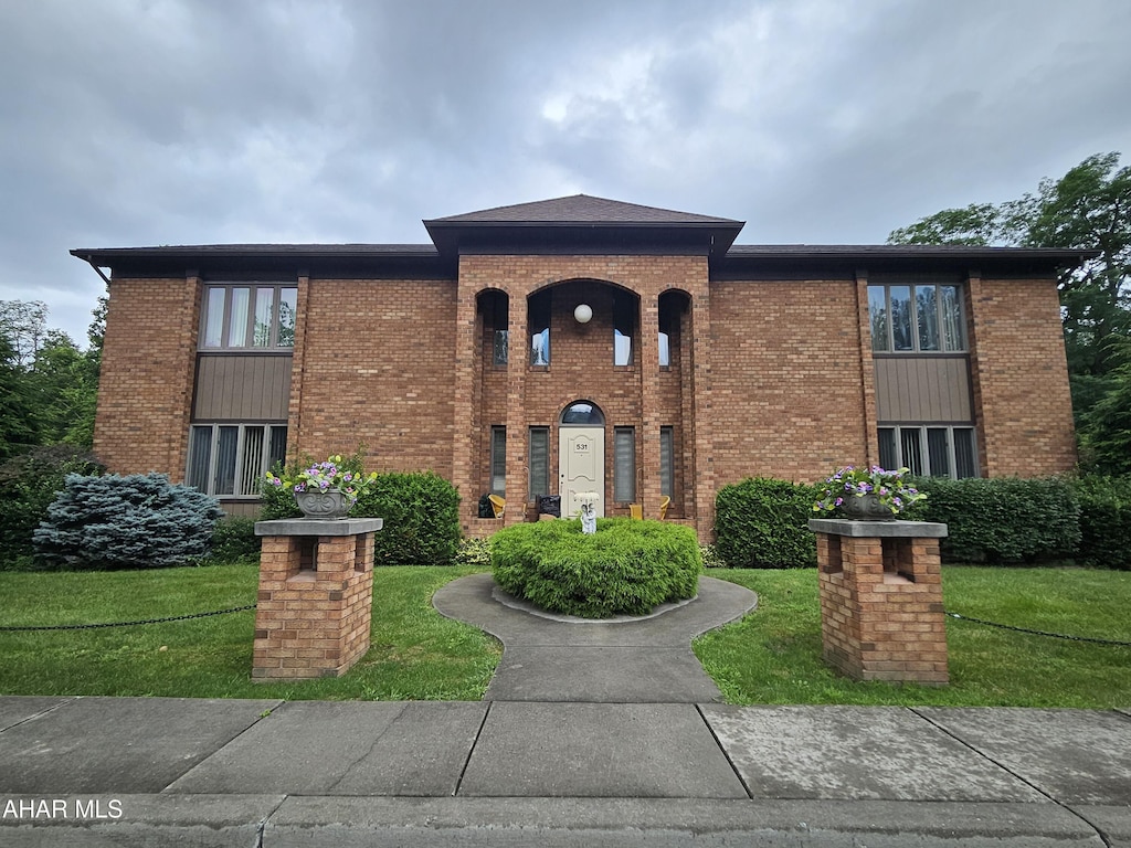 531 S Terrace Dr, Altoona, PA 16602 - photo 1