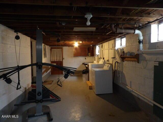 612 S Thomas St, Bedford, PA 15522 - photo 63