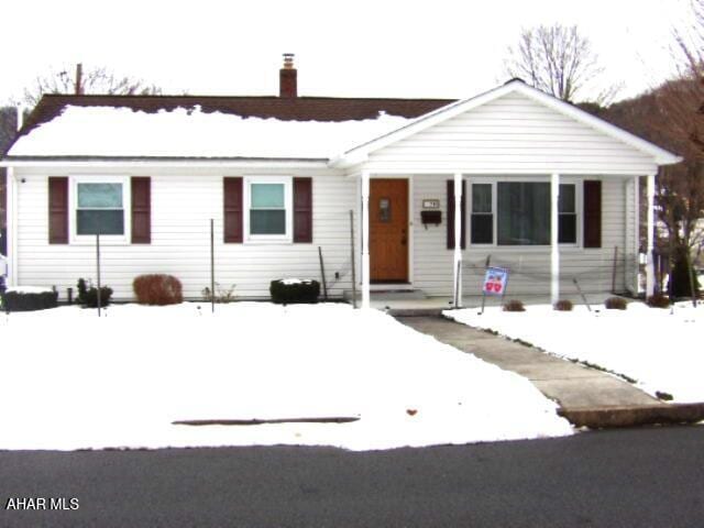 view of single story home