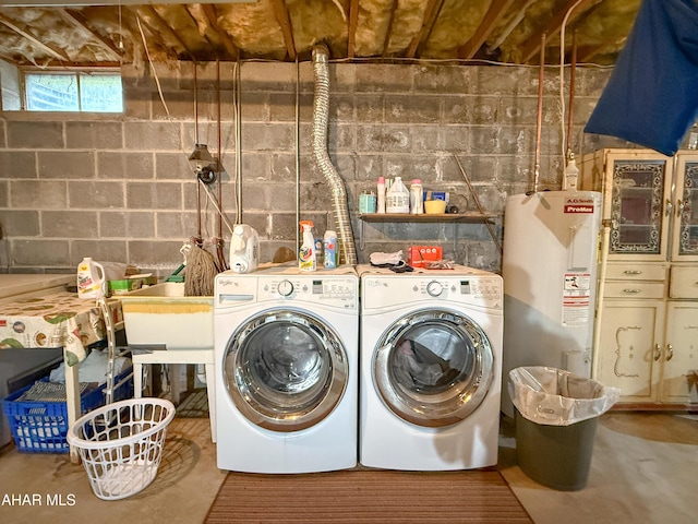 6334 Black Valley Rd, Everett, PA 15537 - clothes washing area with gas water heater, laundry area, and washer and clothes dryer