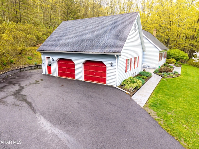 6334 Black Valley Rd, Everett, PA 15537 - detached garage featuring a wooded view