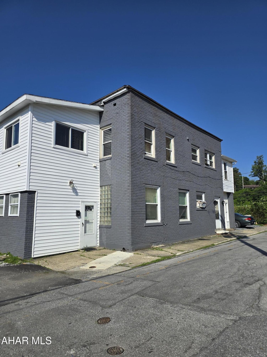 801 Front St, Cresson, PA 16630 - photo 2