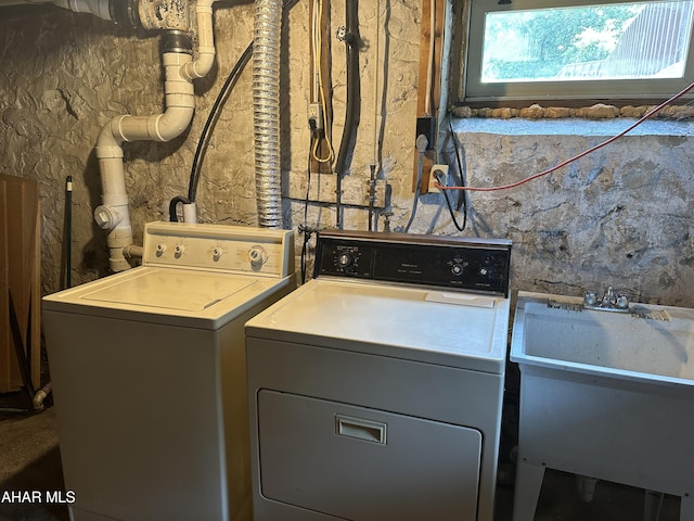 328 Avalon Rd, Altoona, PA 16601 - washroom with separate washer and dryer