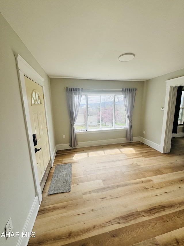 5017 Highland Park Ave, Altoona, PA 16602 - foyer entrance featuring light wood-style floors and baseboards