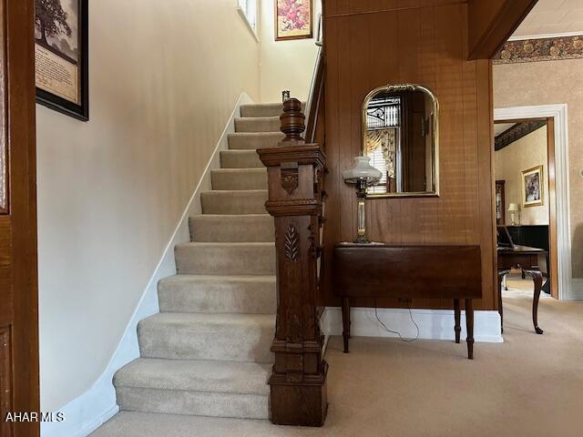 522 Wayne St, Hollidaysburg, PA 16648 - stairs featuring carpet flooring