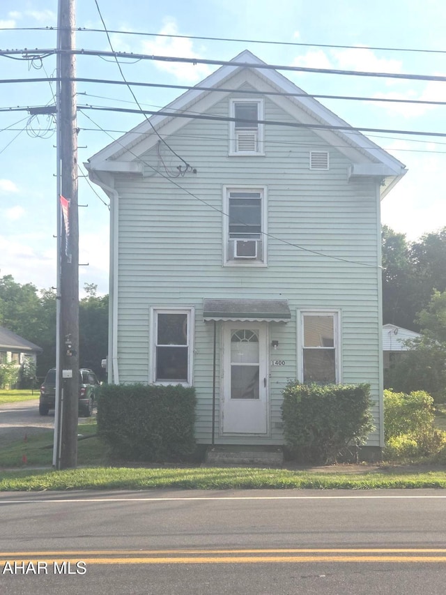 1400 N Tuckahoe St, Bellwood, PA 16617 - photo 1