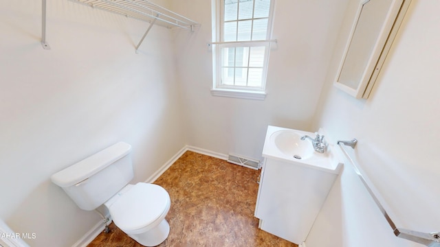 904 Holliday Hills Dr, Hollidaysburg, PA 16648 - half bathroom with toilet and vanity
