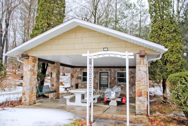 exterior space featuring a patio