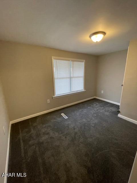615 W 13th St, Tyrone, PA 16686 - photo 5