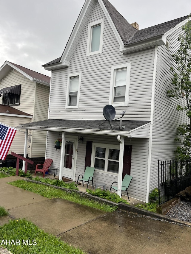 view of front of home featuring covered porch