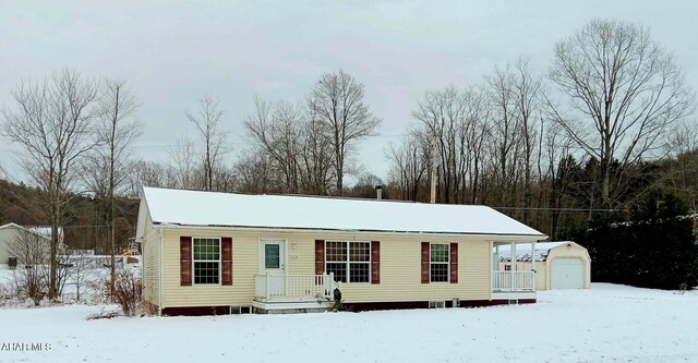 exterior space featuring a front lawn