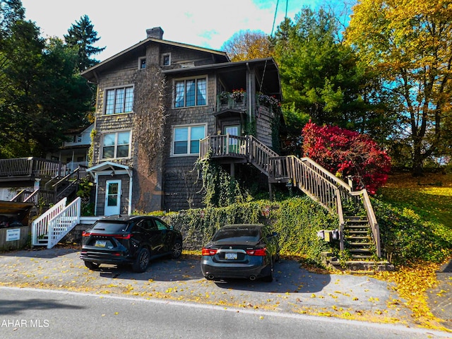 view of building exterior