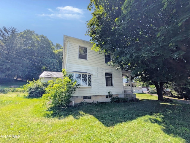 610 Saint Peters St, Petersburg, PA 16669 - photo 1
