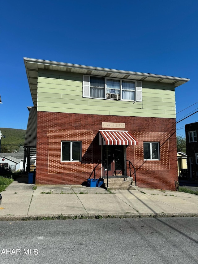 1545 Bell Ave, Altoona, PA 16602 - view of front of home