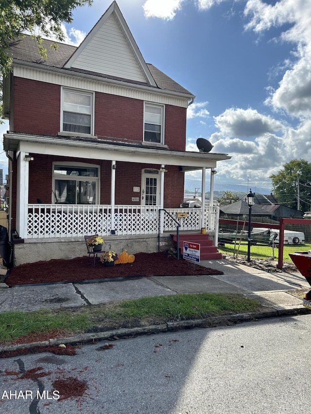 view of front of property with a porch