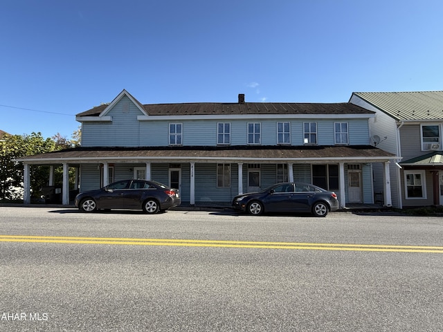 view of front of house