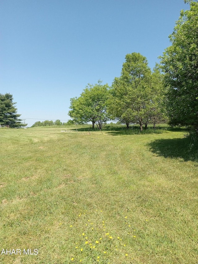 1803 Munster Rd, Portage, PA 15946