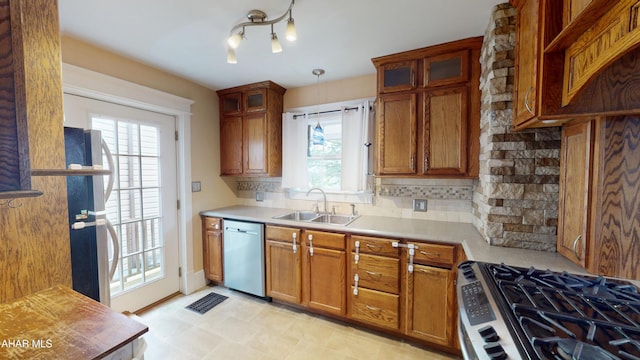 216 S 4th St, Altoona, PA 16602 - photo 14