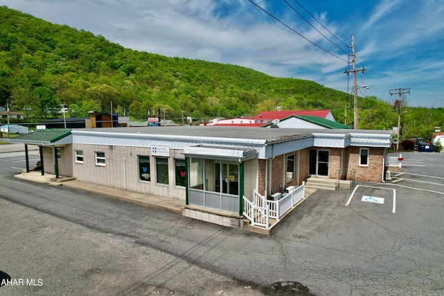9510 Lincoln Hwy, Bedford, PA 15522 - view of building exterior featuring a forest view