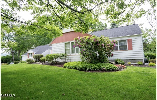 2935 Gwin Rd, Altoona, PA 16601 - photo 1