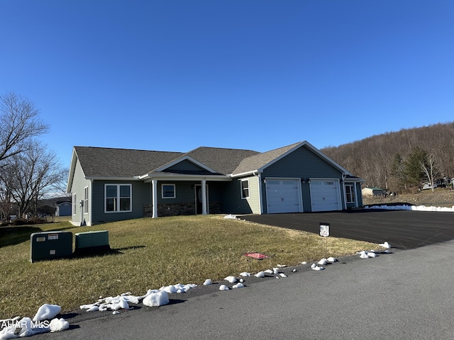 Listing photo 2 for 111 Red Tail Cir, Duncansville PA 16635