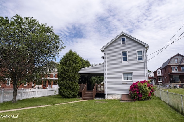 602 5th Ave, Altoona, PA 16602 - back of property with a deck