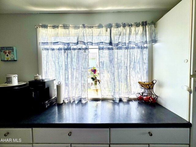 218 Crawford Ave, Altoona, PA 16602 - photo 12