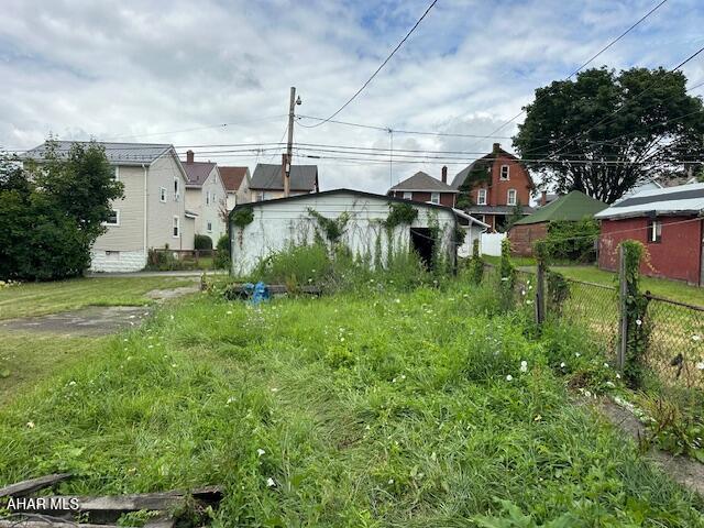 305 N 6th Ave, Altoona, PA 16601 - photo 7