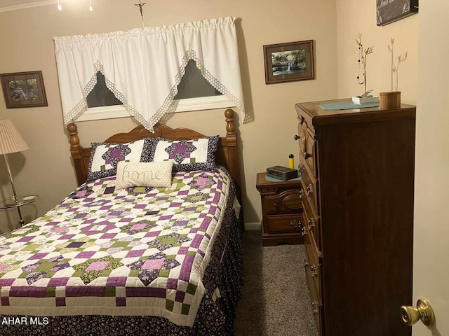 view of carpeted bedroom