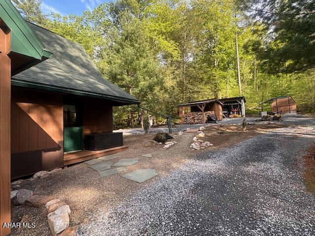 5168 Black Log Rd, Orbisonia, PA 17243 - view of yard