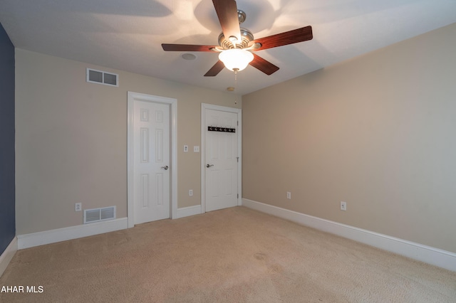738 Chapel Dr, Altoona, PA 16602 - empty room with light carpet, a ceiling fan, and baseboards