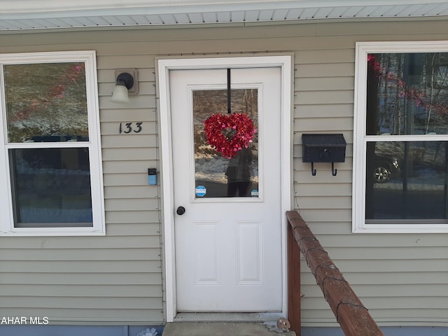 view of property entrance