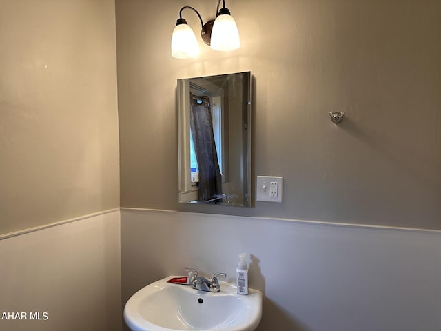 321 Main St, Gallitzin, PA 16641 - bathroom featuring a sink