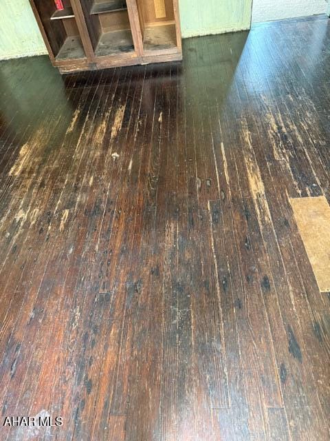 3091 Colonial Dr, Duncansville, PA 16635 - detailed view of wood finished floors